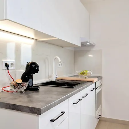 Vis Sea Lady Villa *